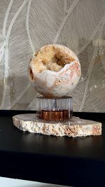 Chalcedoon/aragoniet statement piece bol