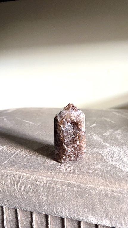 Agaat, kwarts en amethist toren