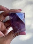 Geslepen amethist met fantomen 1.2