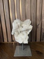 Bergkristal op standaard