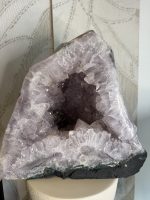 Amethist Geode met Avoloniet achterkant - Afbeelding 8